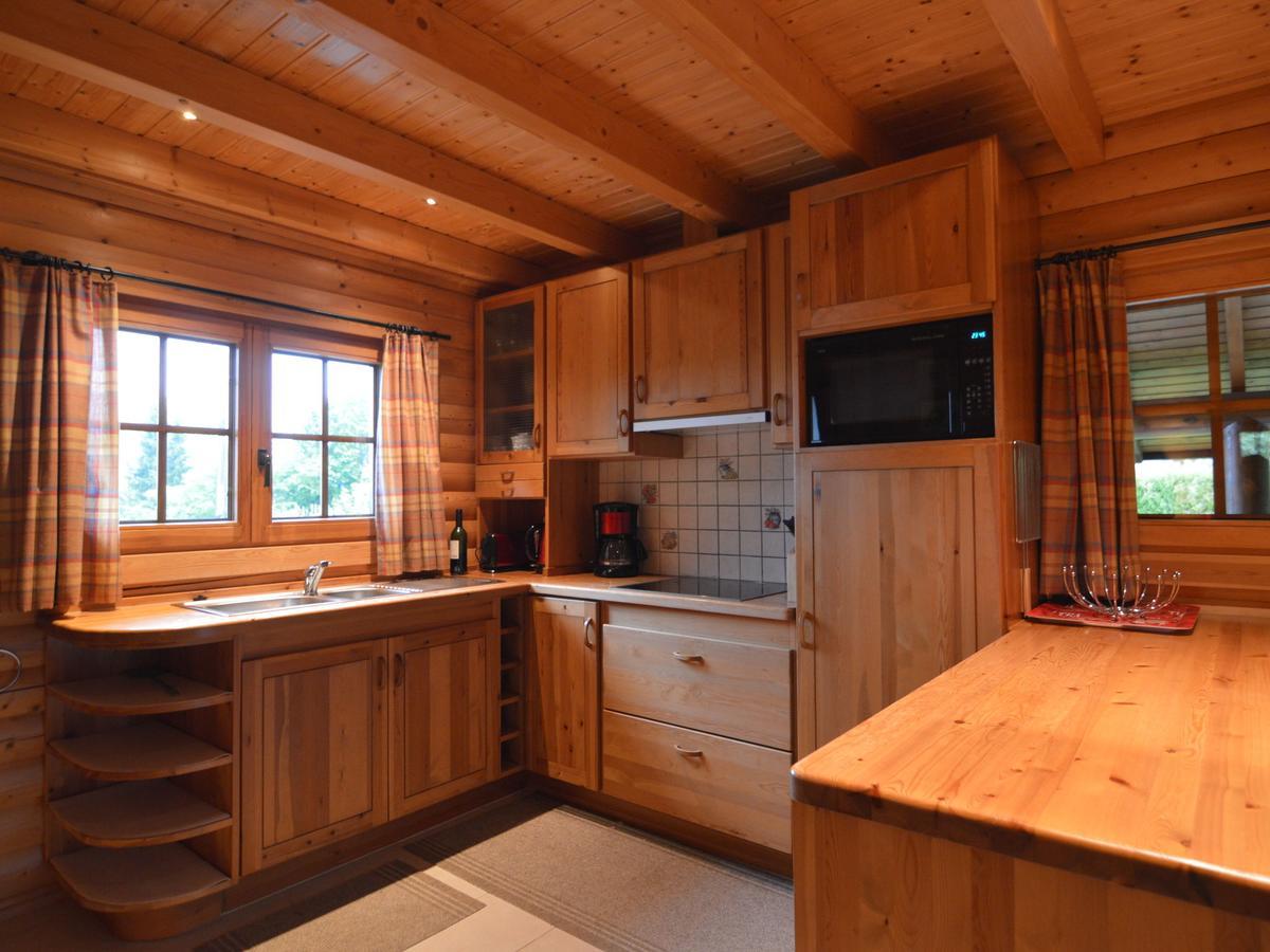Charming Chalet With Private Garden In Stavelot Hockai Kültér fotó