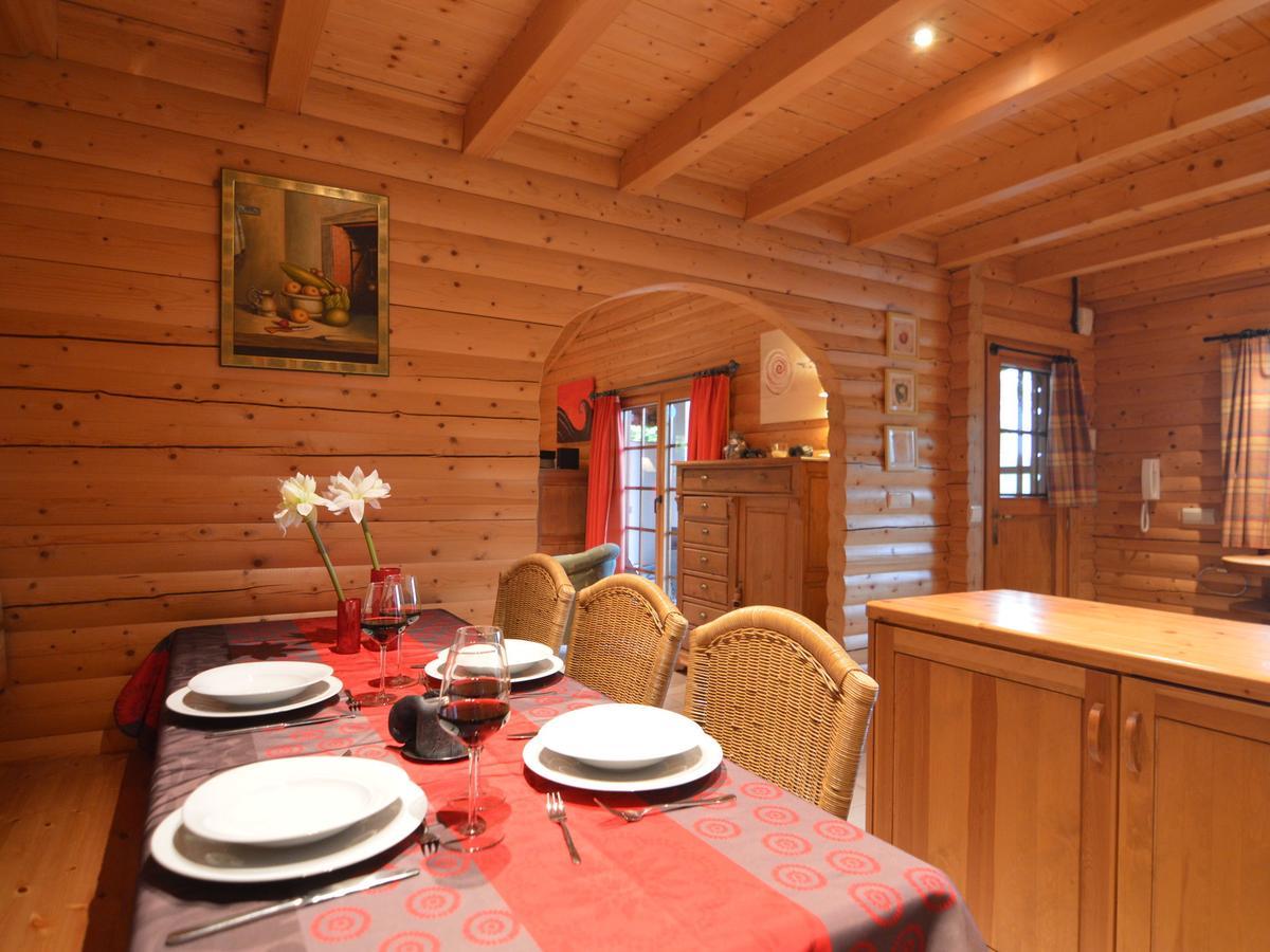 Charming Chalet With Private Garden In Stavelot Hockai Kültér fotó